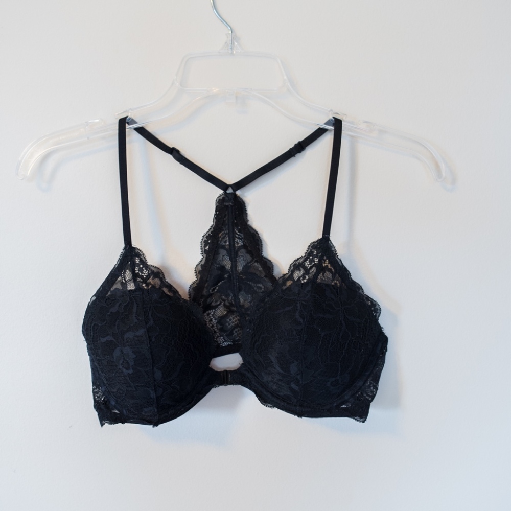 Victoria Secret PINK 34C Racerback  Lace Bra
